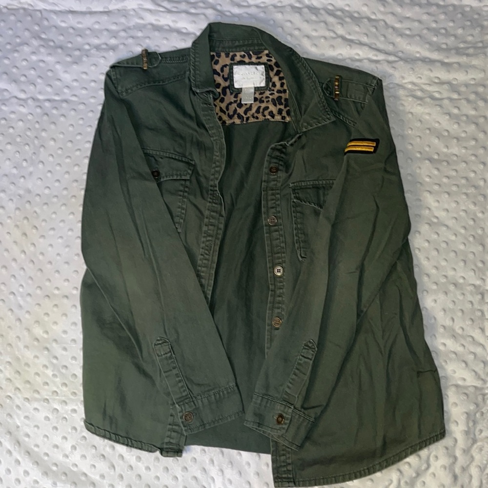 Size large forever 21 button down